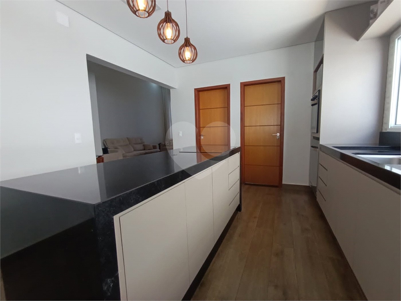 Casa à venda com 4 quartos, sendo 2 suítes, no condomínio Jardim Reserva Bom Viver de Indaiatuba, Indaiatuba - SP