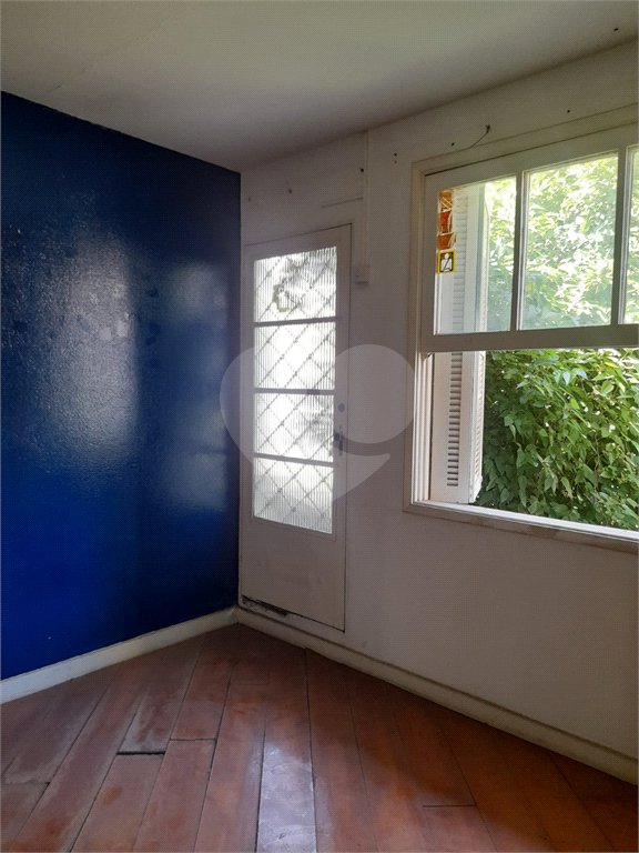 Sobrado à venda com 3 quartos, sendo 1 suíte, em Vila Mariana, São Paulo, SP