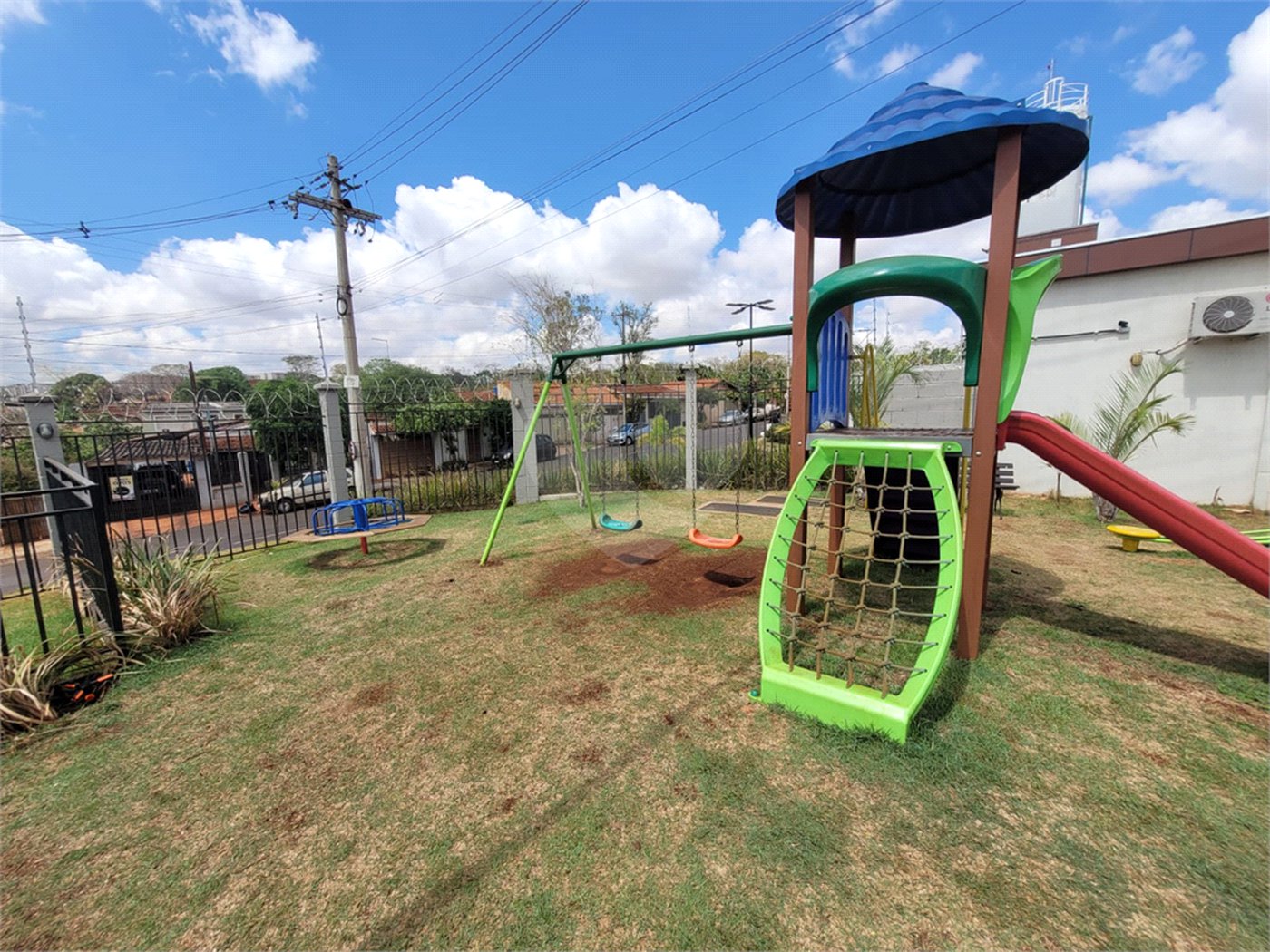 Apartamento à venda com 2 quartos em Bonfim Paulista, Ribeirão Preto, SP
