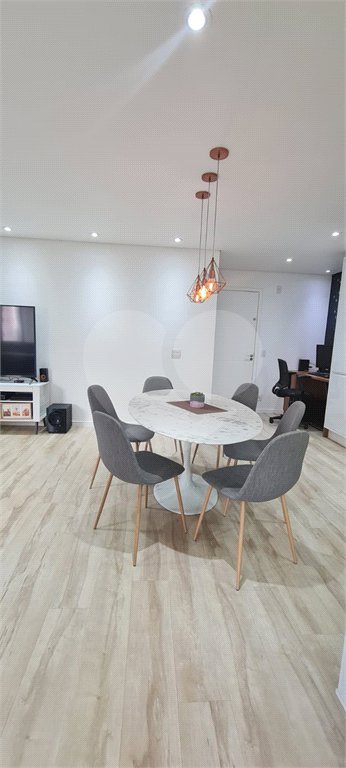 Apartamento à venda com 2 quartos, sendo 1 suíte,  em Barra Funda, São Paulo, SP