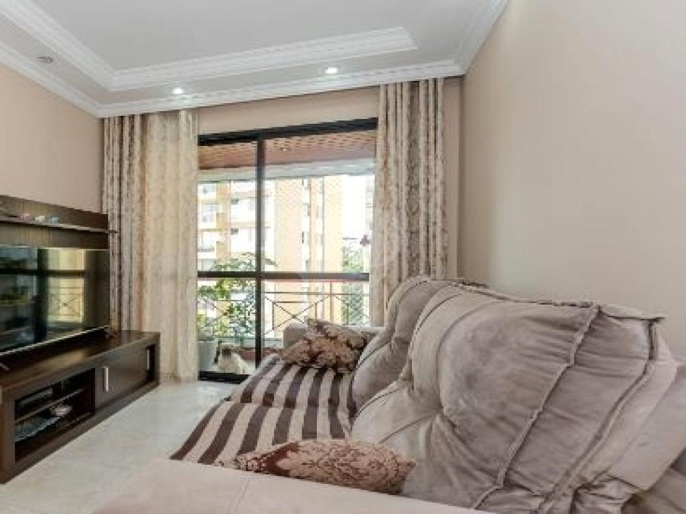 Apartamento à venda com 3 quartos, sendo 1 suíte,  em Jardim Monte Kemel, São Paulo, SP