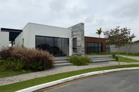 Terreno à venda no condomínio Jardim das Nações, São José dos Campos - SP