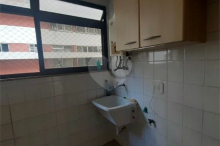 Apartamento à venda com 3 quartos, sendo 1 suíte,  em Lagoa, Rio de Janeiro, RJ