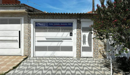 Sobrado à venda com 3 quartos em Jardim Suzanópolis, Suzano, SP
