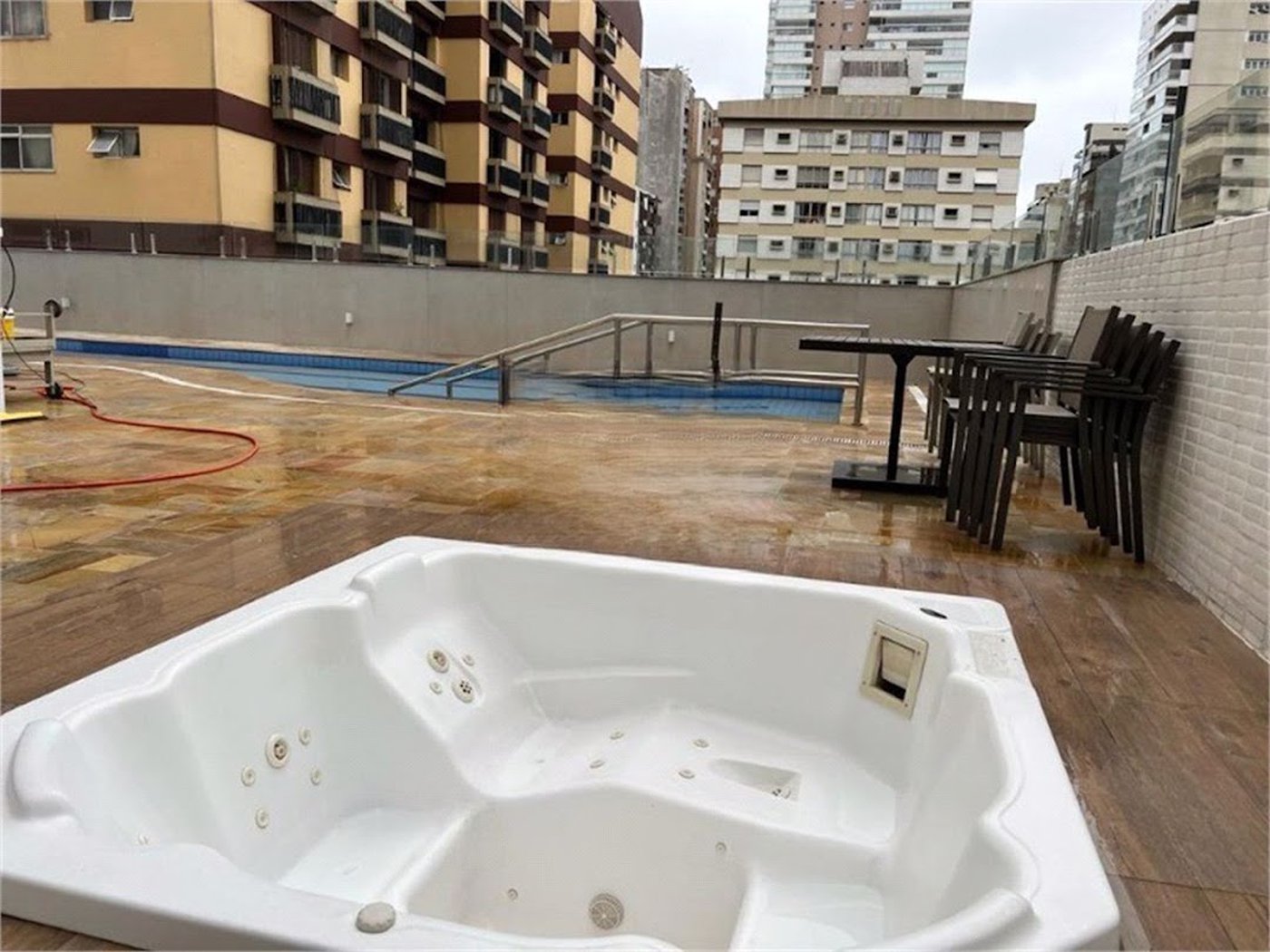 Apartamento com 3 dormitórios à venda, 181 m² por R$ 2.600.000,00 - Gonzaga - Santos/SP