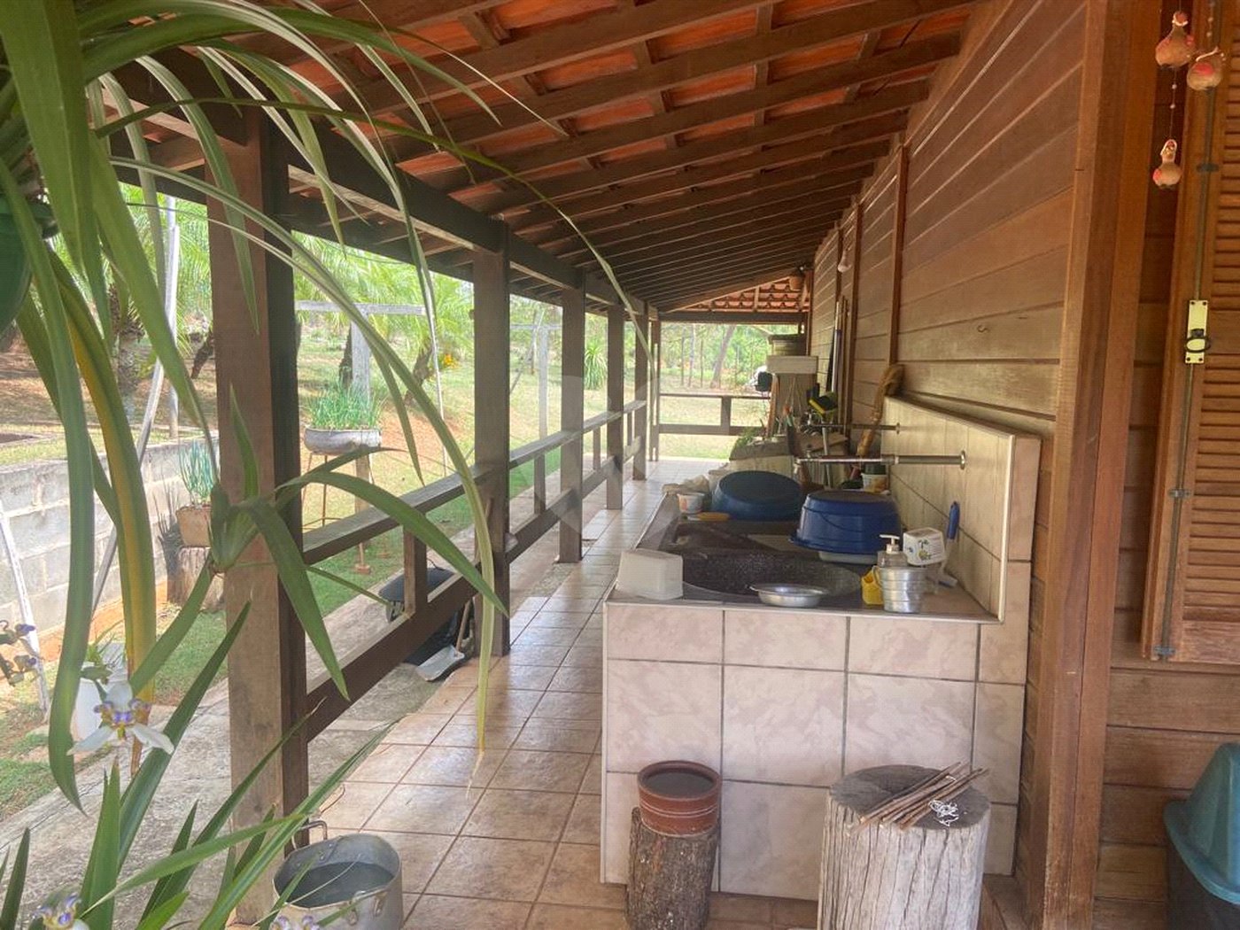Chácara à venda com 3 quartos, sendo 1 suíte, no Centro, Araçoiaba da Serra, SP