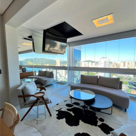 Apartamento com 1 quarto com hidromassagem e vista para o mar à venda em Aparecida - SP