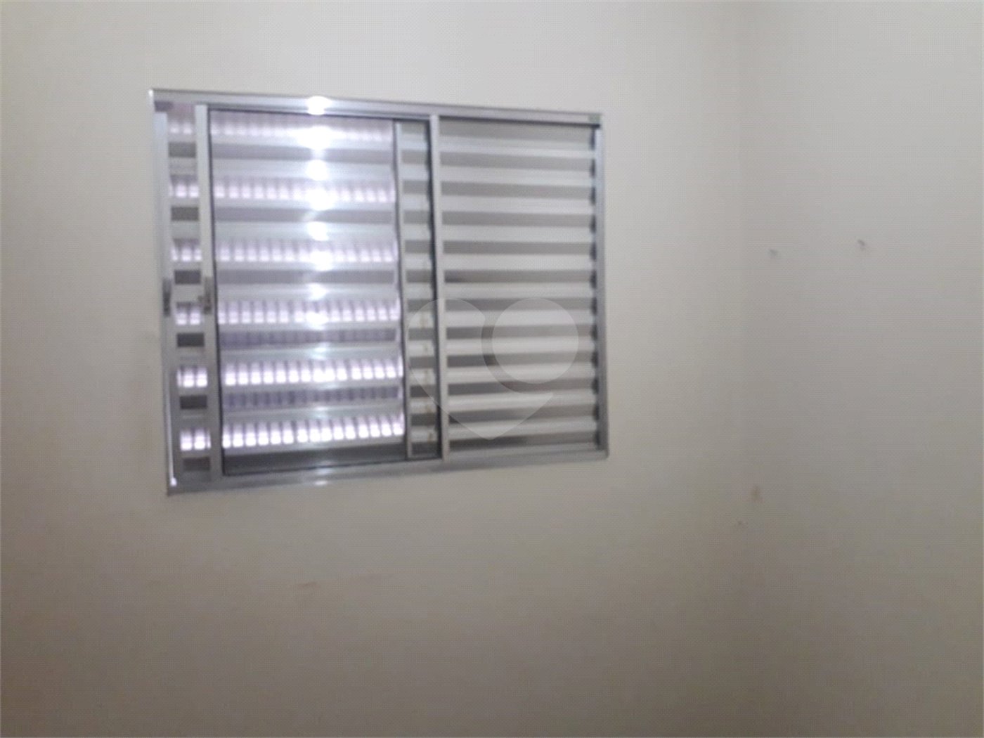 Casa Térrea à venda com 4 quartos, sendo 1 suíte, em Vila Constança, São Paulo, SP