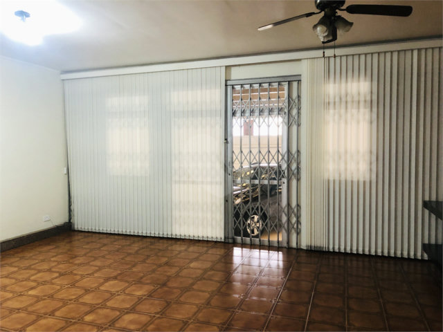 Sobrado à venda com 4 quartos, sendo 1 suíte,  em Santana, São Paulo, SP