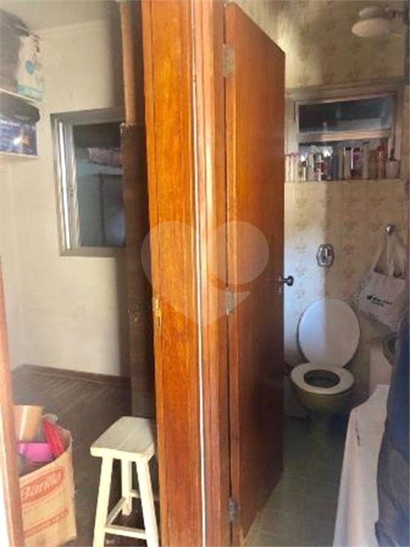 Sobrado à venda ou para alugar com 4 quartos, sendo 1 suíte, em Brooklin Paulista, São Paulo, SP