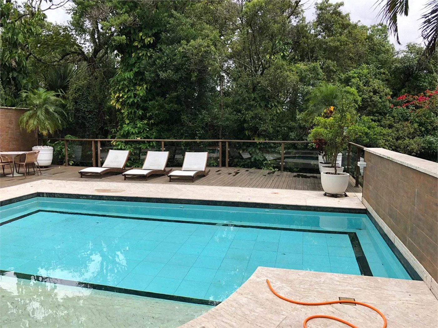 Casa à venda com 4 quartos, sendo 6 suítes, em Fazenda Morumbi, São Paulo, SP