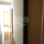 Casa à venda com 3 quartos, sendo 1 suíte, no condomínio Residencial Sabará, São Paulo - SP