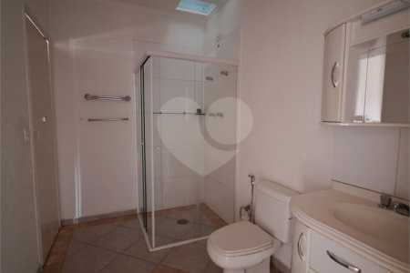 Sobrado à venda com 2 quartos em Santana, São Paulo, SP