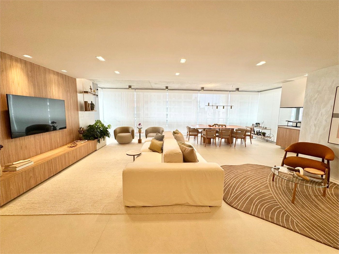 Apartamento à venda com 3 suítes em Jardim das Acácias, São Paulo, SP