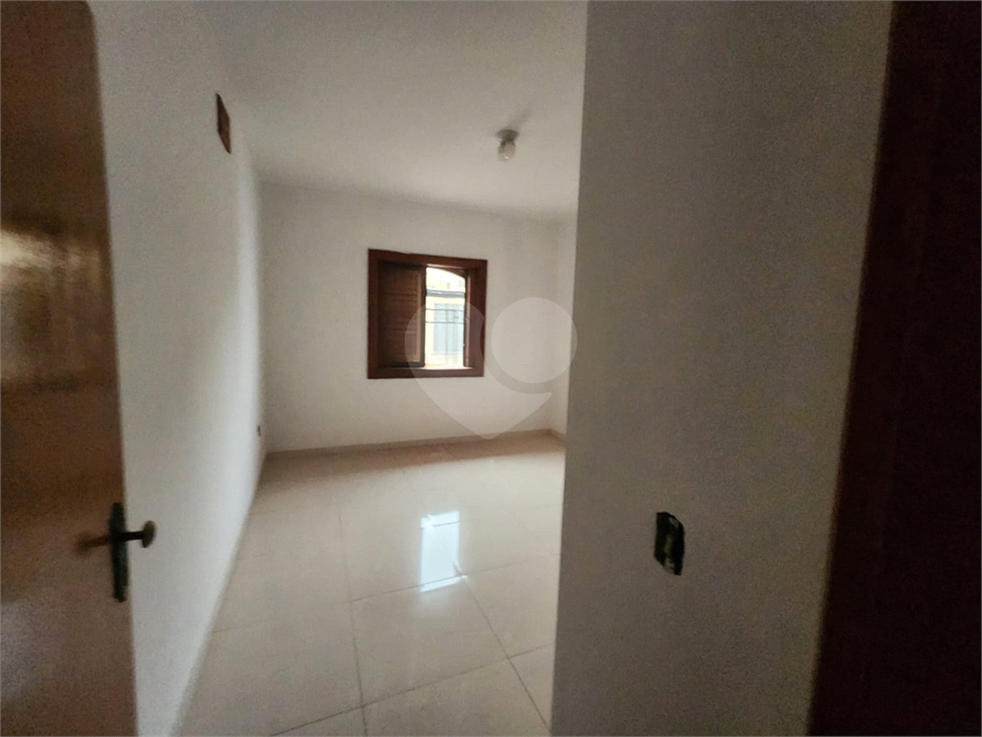 Sobrado à venda ou para alugar com 4 quartos, sendo 2 suítes, no Centro, Araraquara, SP