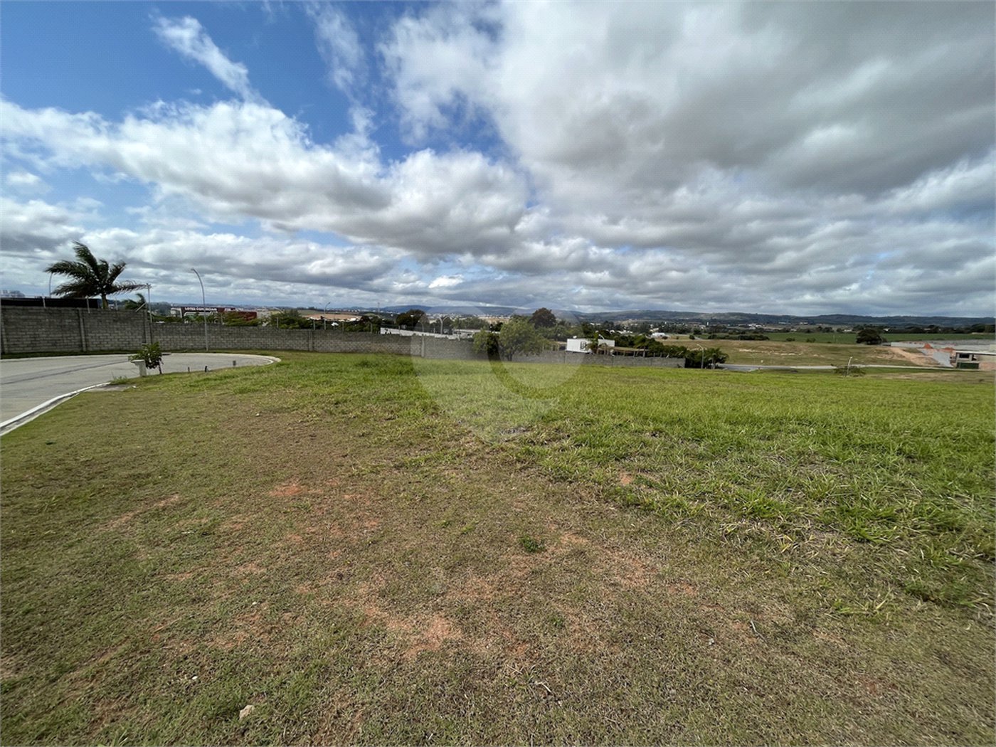 Terreno à venda no condomínio Up Residencial, Votorantim - SP
