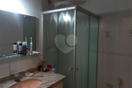 Sobrado à venda com 3 quartos, sendo 1 suíte, em Chácara Santo Antônio (zona Sul), São Paulo, SP