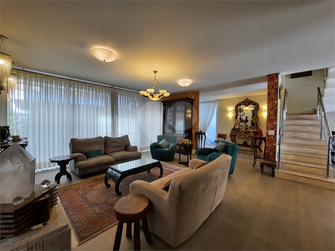 Casa à venda com 4 suítes no condomínio Las Cumbres, São Paulo - SP