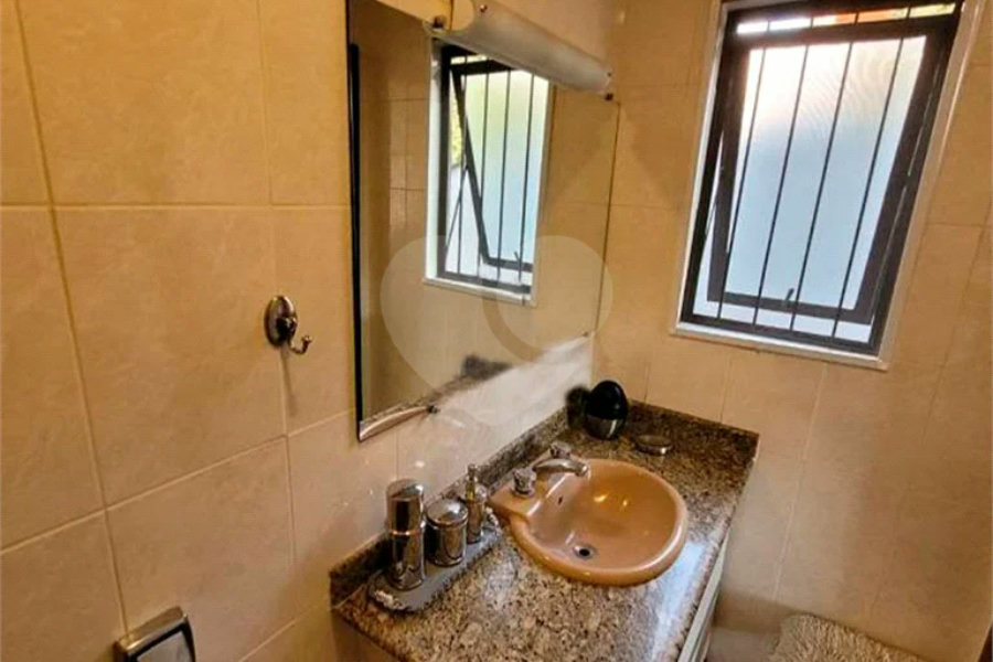 Casa à venda com 4 quartos, sendo 1 suíte, no centro de Piracicaba- SP