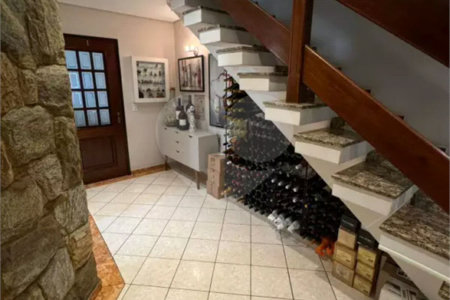 Sobrado à venda com 3 quartos, sendo 1 suíte, em Vila Califórnia, São Paulo, SP