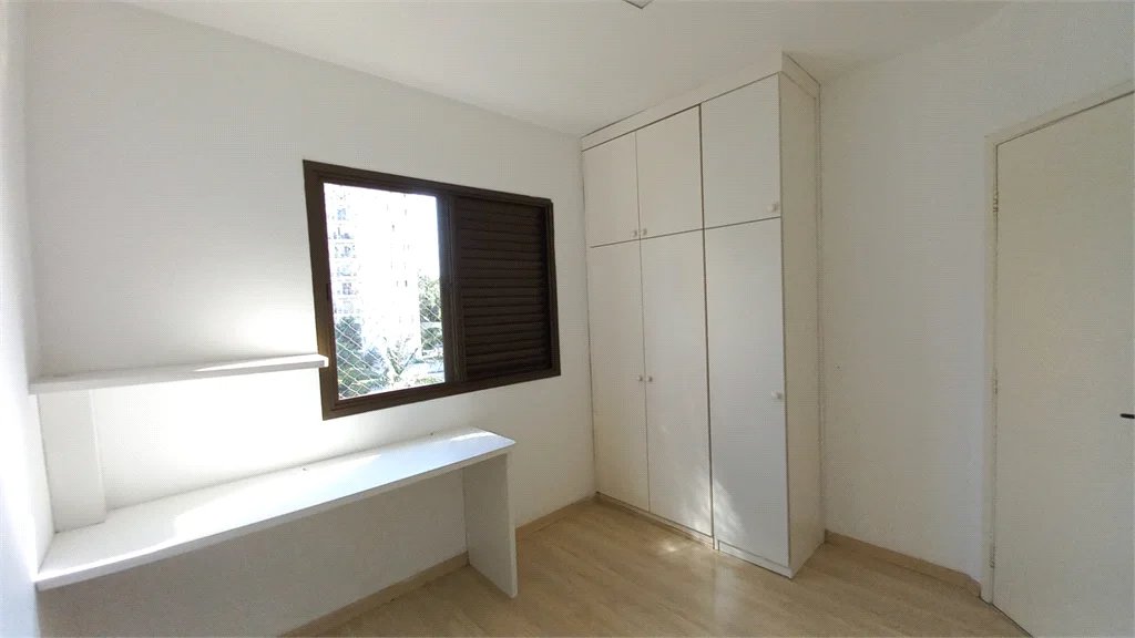 Apartamento à venda com 3 quartos, sendo 1 suíte, em Vila Indiana, São Paulo, SP