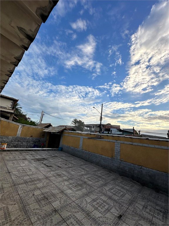 Casa à venda com 3 quartos em Santa Cruz, Rio de Janeiro, RJ
