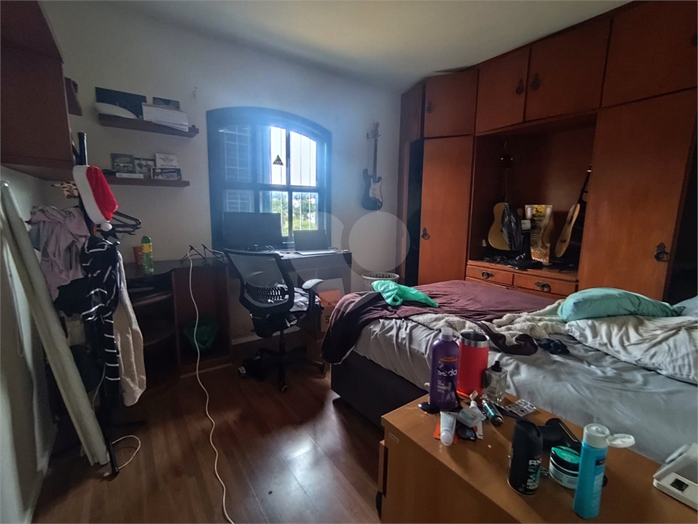 Sobrado à venda com 4 quartos, sendo 2 suítes,  em Tremembé, São Paulo, SP