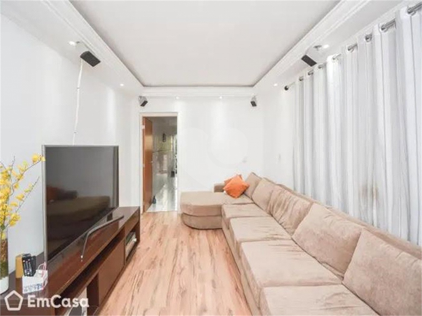 Sobrado à venda com 3 quartos, sendo 1 suíte, em Vila Galvão, Guarulhos, SP