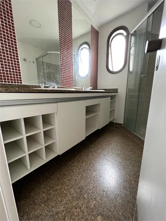 Apartamento à venda com 3 quartos, sendo 2 suítes, em Vila Suzana, São Paulo, SP