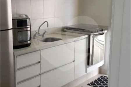 Apartamento à venda com 3 quartos, sendo 1 suíte,  em Parque Santana, Mogi das Cruzes, SP