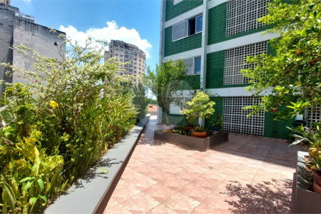 Apartamento à venda com 2 quartos em Sé, São Paulo, SP