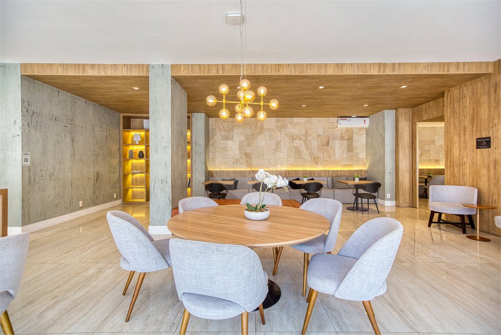 Apartamento à venda com 2 quartos, sendo 1 suíte, em Barra Funda, São Paulo, SP