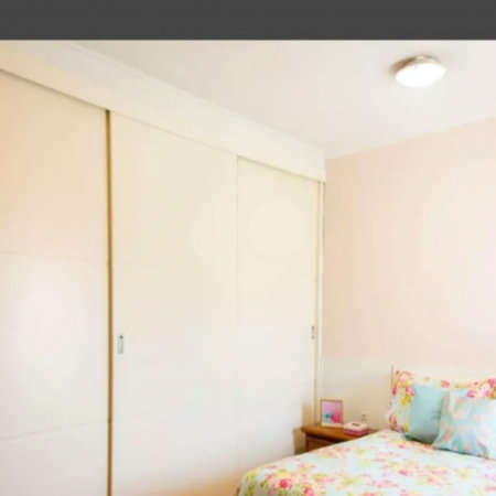 Sobrado com 180m² , 3 dormitórios , sendo 3 suítes , 3 vagas de garagem , churrasqueira e Jardim de inverno , à venda na Vila Scarpelli , Santo André.