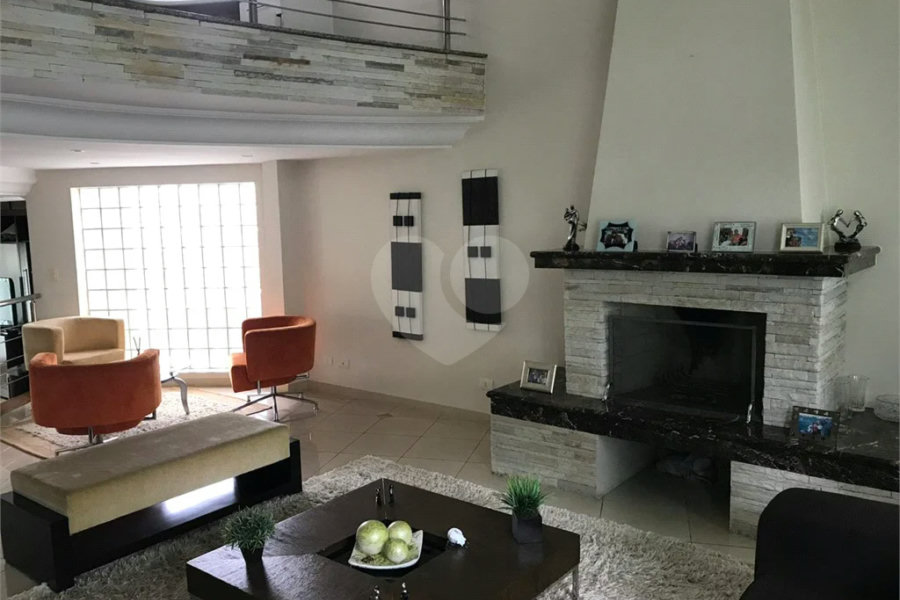 Casa quatro dormitórios bairro do City America