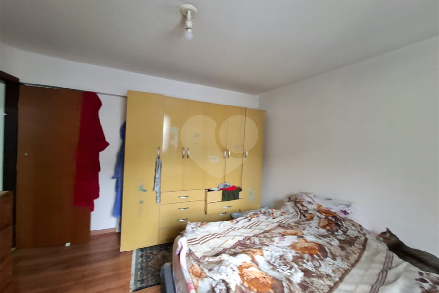 Sobrado venda ou locação HORTO com 254m2, 4 quartos, 2 sala, 2 cozinha, quintal e 3 vagas de garagem