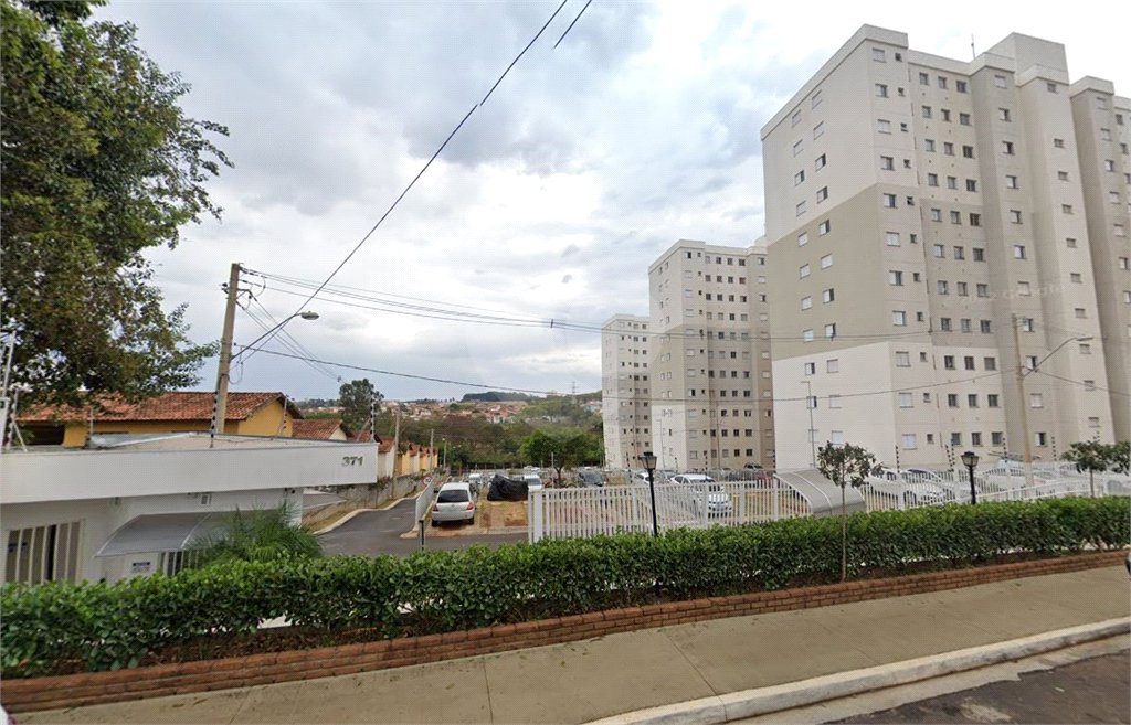 Apartamento para venda no Residencial Parque dos Manacás.