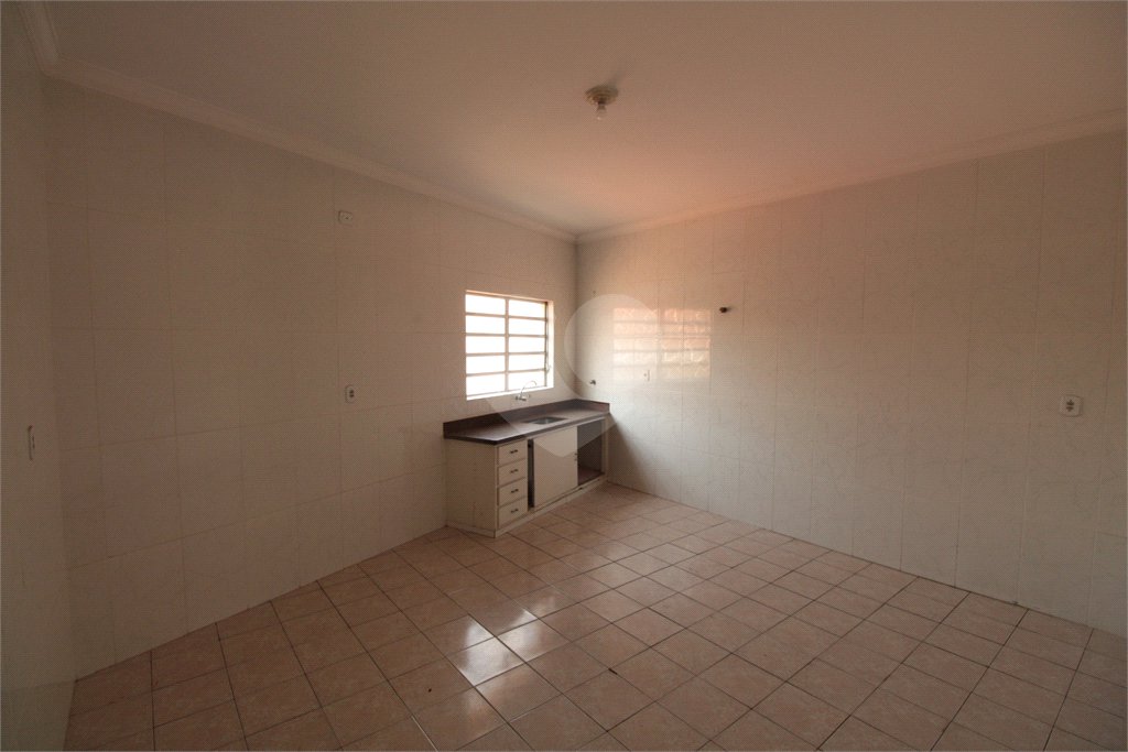 Sobrado à venda com 4 quartos, sendo 1 suíte, em Vila Isolina Mazzei, São Paulo, SP