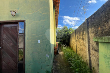 Sobrado à venda com 4 quartos, sendo 1 suíte, em Estância Conceição, Itapetininga, SP