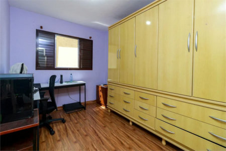 Casa à venda com 3 quartos em Jardim Monte Azul, São Paulo, SP