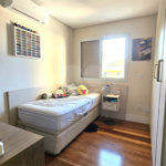 Casa à venda com 3 quartos, sendo 1 suíte, no condomínio Flora Park, São Paulo - SP