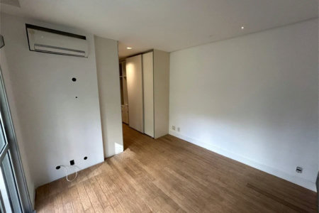 Apartamento à venda com 2 suítes em Parque do Morumbi, São Paulo, SP