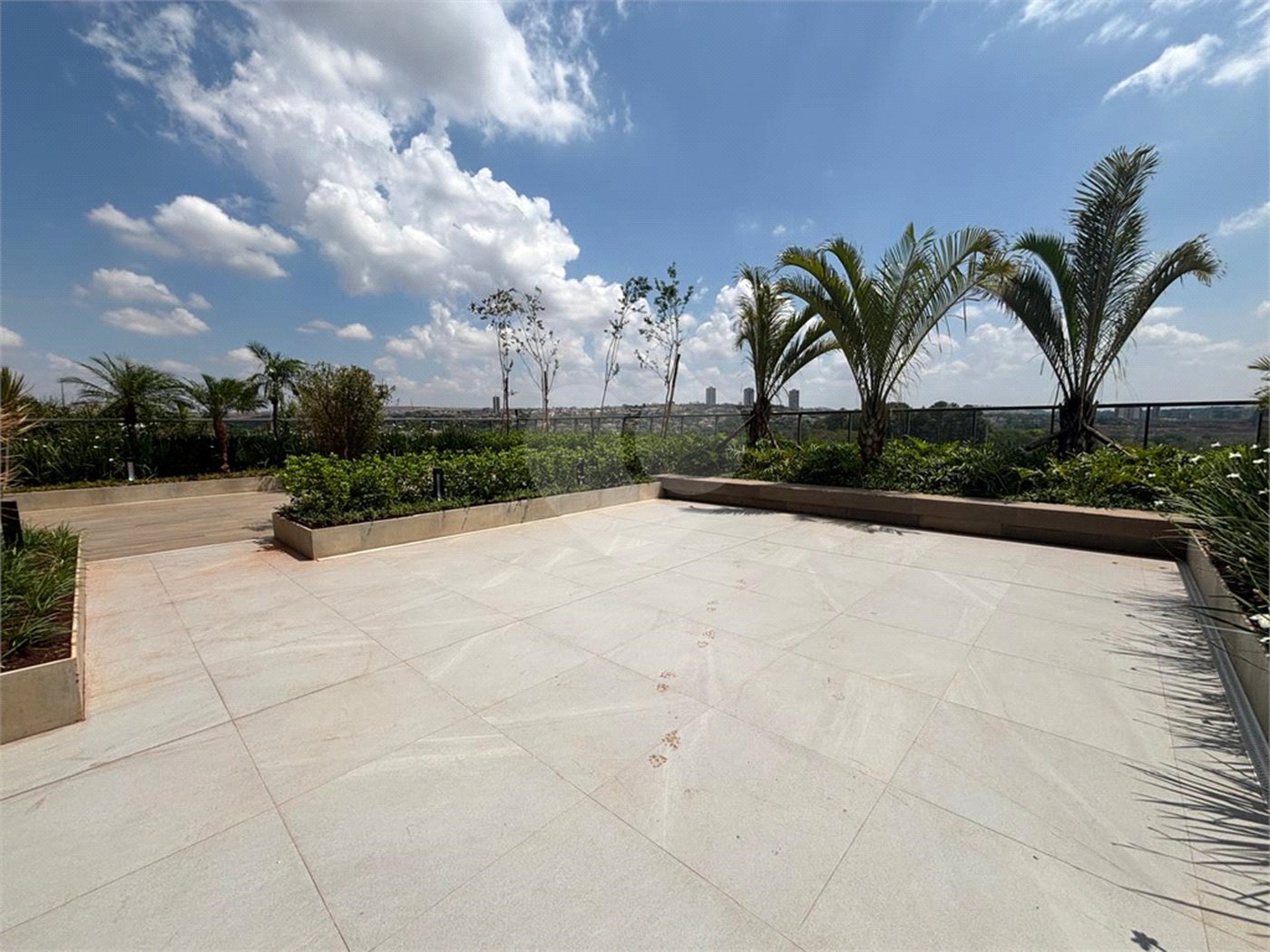 Apartamento à venda com 4 suítes em Jardim Ilhas do Sul, Ribeirão Preto, SP