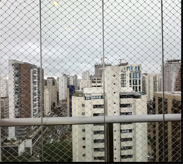 Apartamento para alugar com 2 quartos, sendo 1 suíte,  em Indianópolis, São Paulo, SP