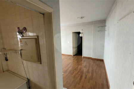 Apartamento à venda com 2 quartos, sendo 1 suíte,  em Vila Mariana, São Paulo, SP