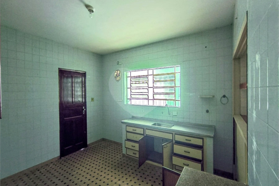 Sobrado à venda com 3 quartos em Chora Menino, São Paulo, SP
