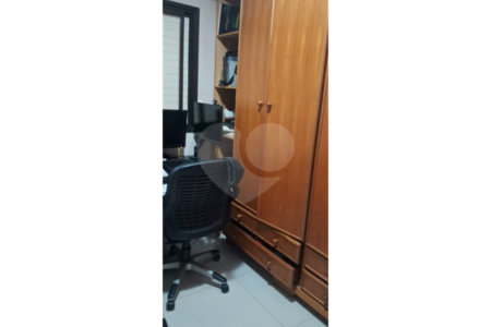 Apartamento à venda com 2 quartos em Vila Mangalot, São Paulo, SP