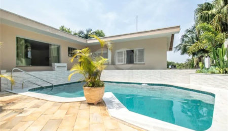 Casa de Vila à venda com 5 quartos, sendo 3 suítes,  em Jardim Marajoara, São Paulo, SP