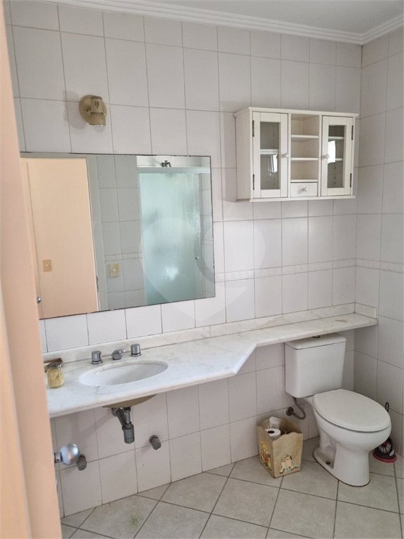 Casa à venda com 4 quartos, sendo 1 suíte, no condomínio Horizontal Newport Village, São Paulo - SP