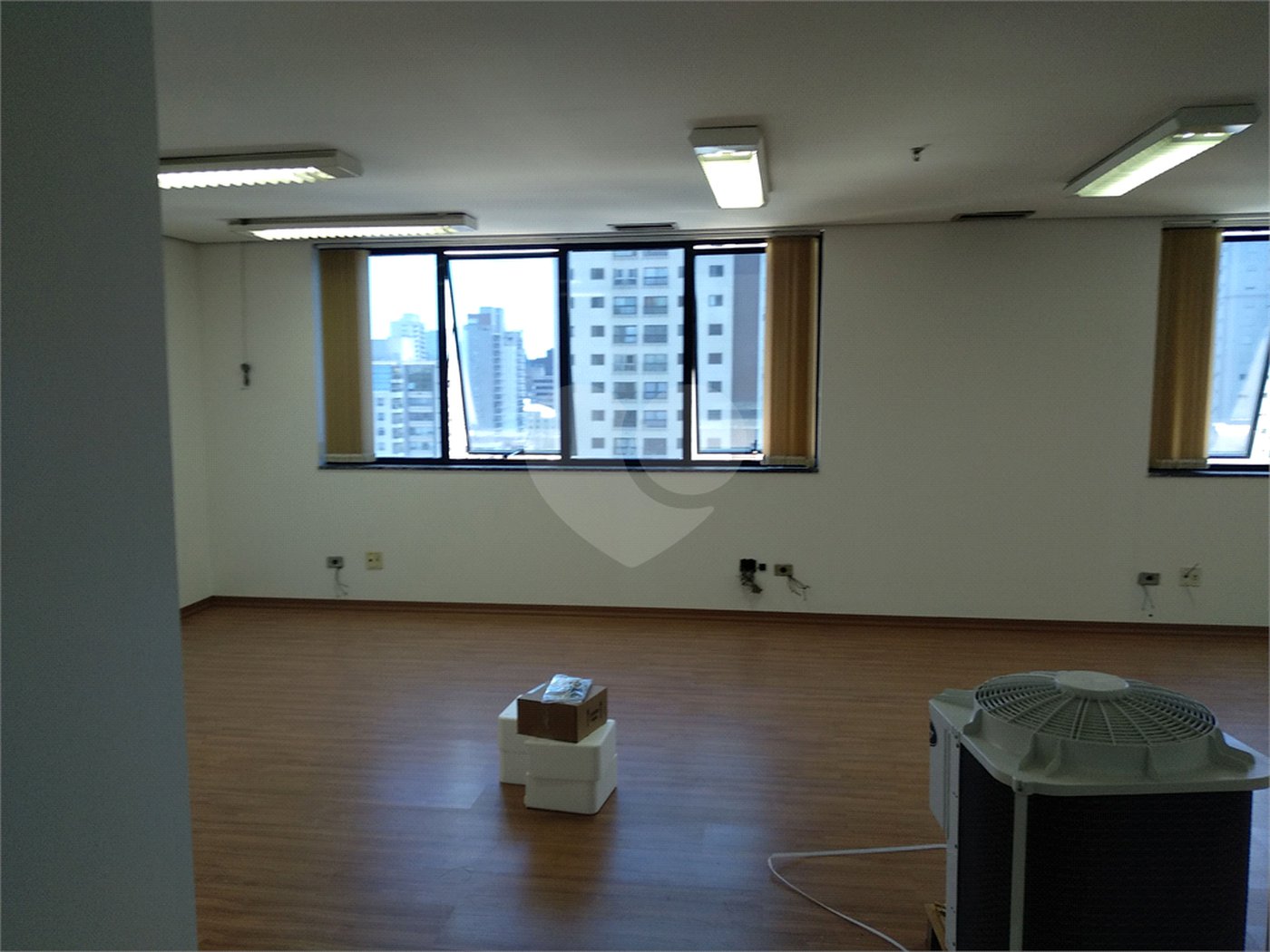 Sala à venda em Brooklin, São Paulo, SP
