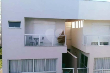 Casa à venda com 3 quartos, sendo 1 suíte, no condomínio Firenze, Sorocaba - SP
